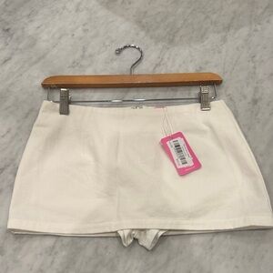 Edikted White Women's Shorts